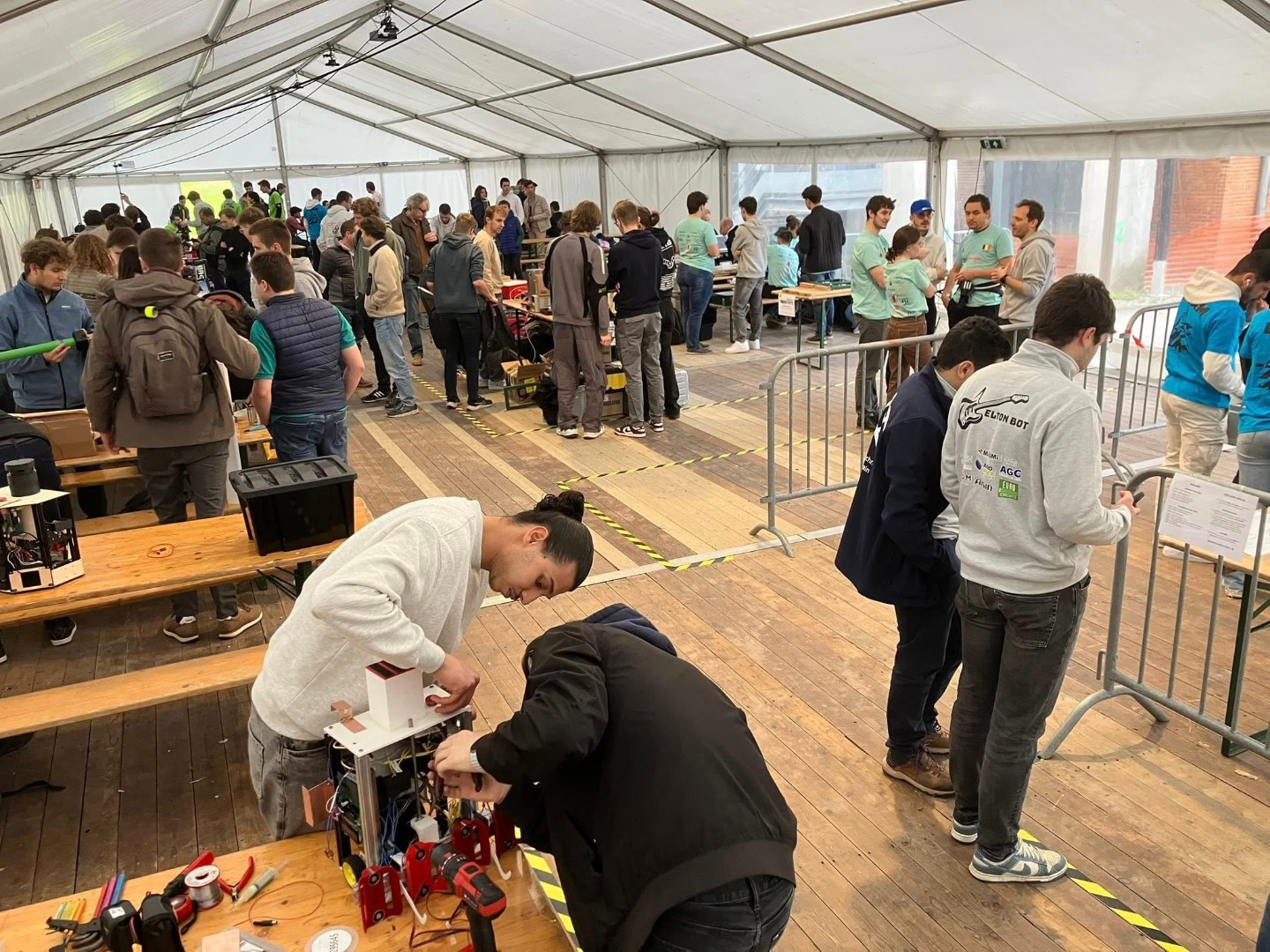 5e31ab7a-d284-45b8-9781-8f97652c417d